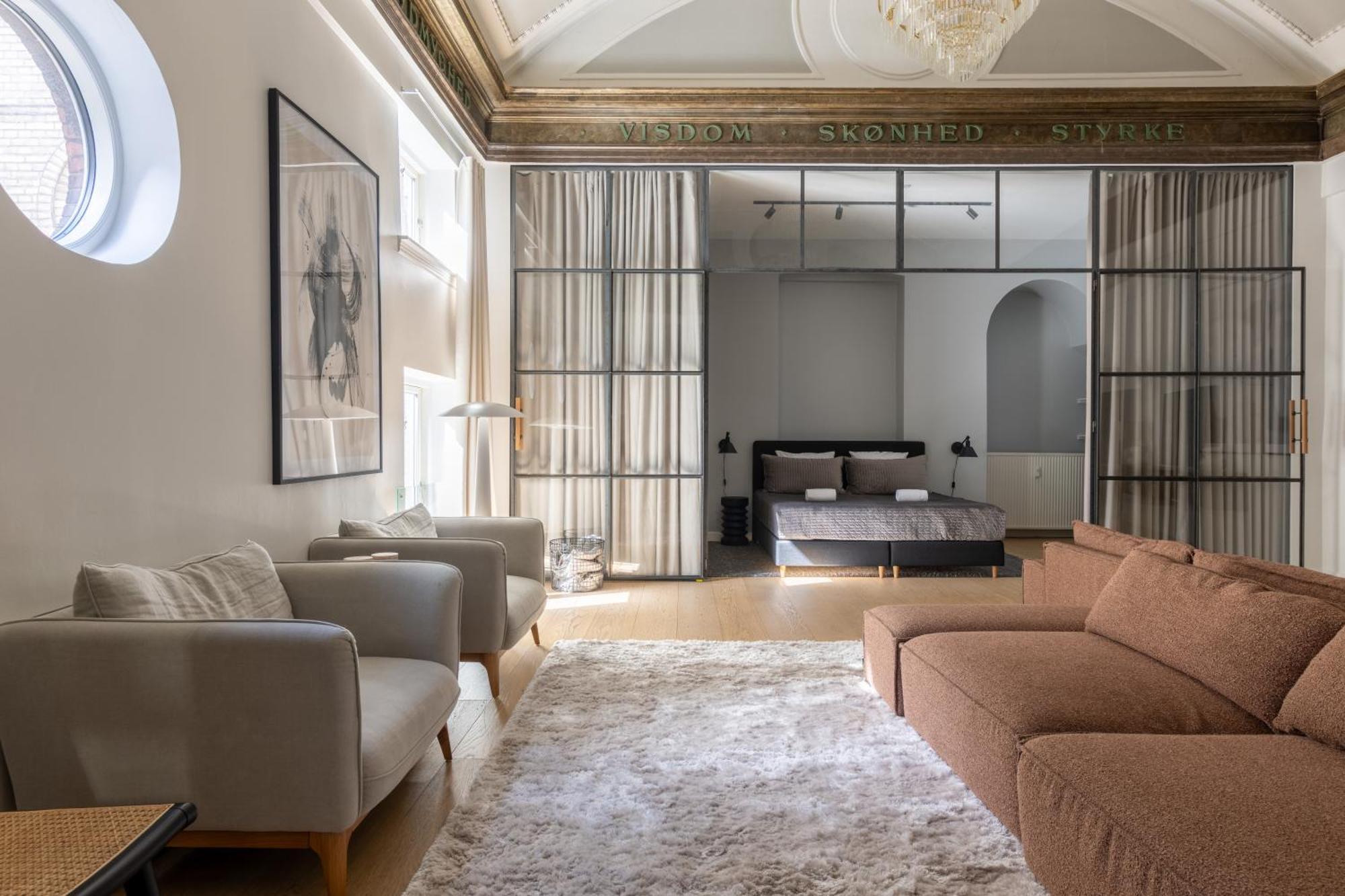 Unique 3 Bedroom In Vibrant Frederiksberg Apartamento Copenhaga