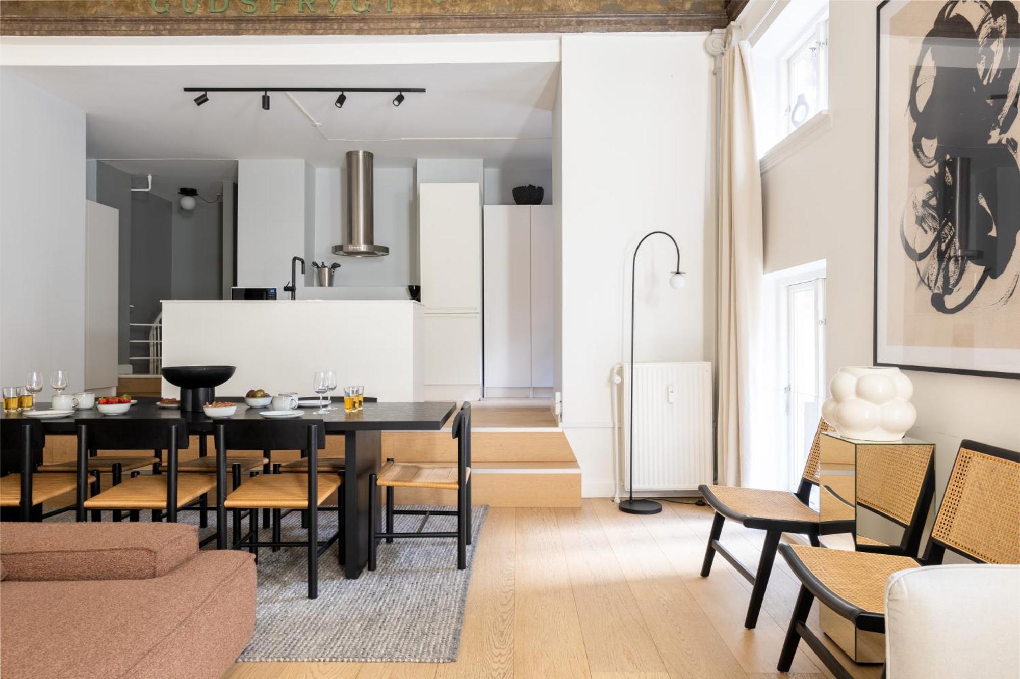 Unique 3 Bedroom In Vibrant Frederiksberg * Copenhaga